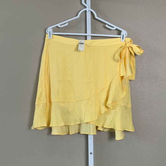 Anthropologie Maeve Ruffle Mini Skirt - Picture 6 of 16